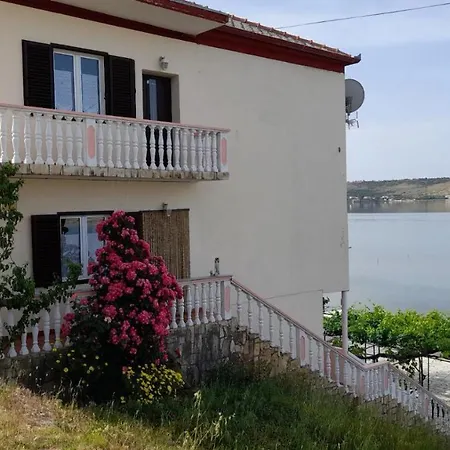 Mirko Ljubac Apartment