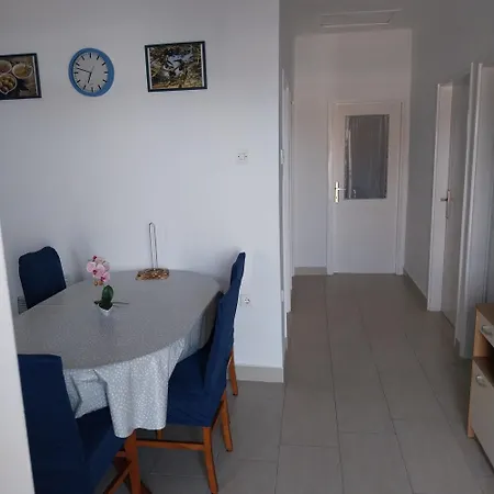 Mirko Ljubac Apartment