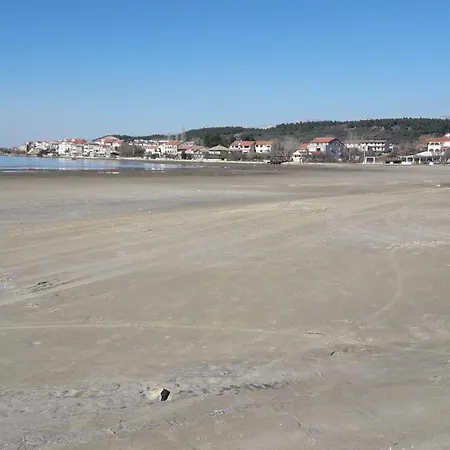 Mirko Ljubac 아파트