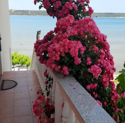 Apartman Mirko Ljubac Ražanac